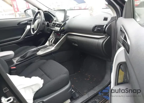 2024 Mitsubishi Eclipse Cross Le S-Awc z USA, uszkodzony, nr VIN JA4ATVAA1RZ013990